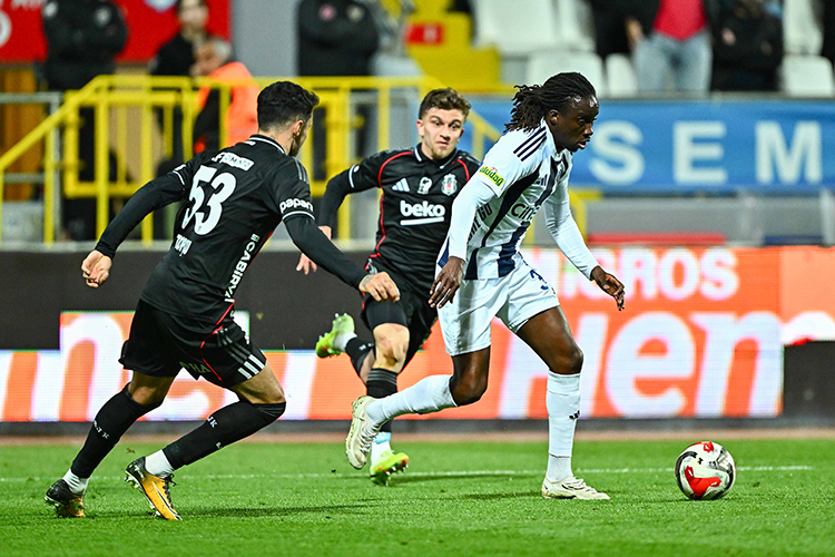 Beşiktaş ile Kasımpaşa berabere kaldı