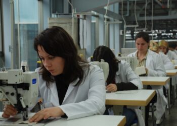 Dünya devlerine üretim yapan 3F Tekstil iflas etti 