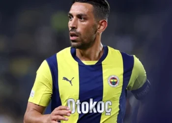 Fenerbahçe’de kadro dışı kalan İrfan Can ezeli rakibe gidiyor