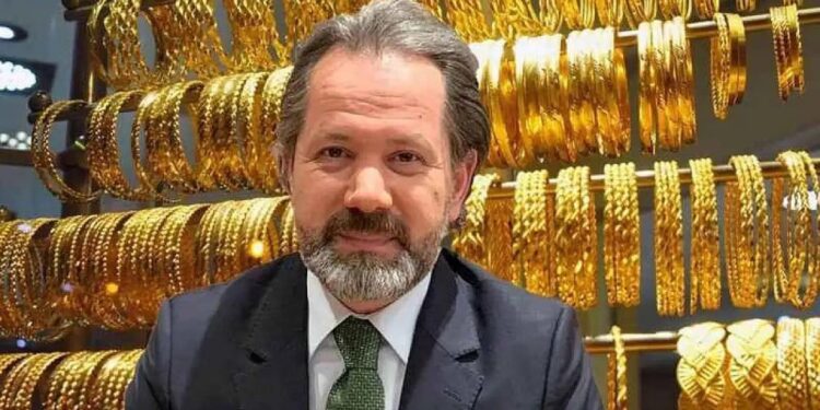 Finans uzmanı İslam Memiş cevapladı: Şimdi altın alınır mı?