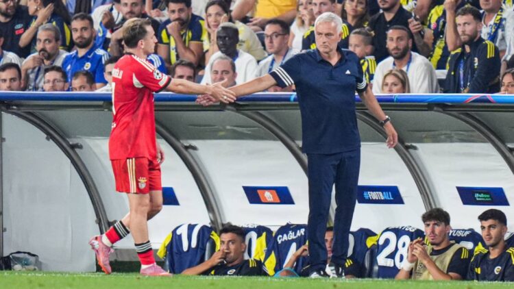 Jose Mourinho’dan flaş sözler: Benfica, Kerem Aktürkoğlu’nu özledi