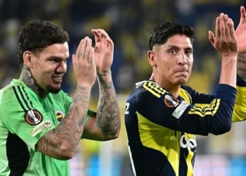 Fenerbahçe’de kadro dışı sonrası kafa karıştıran paylaşım: Kısa süre içinde kaldırdı