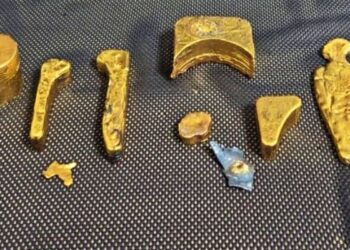 Taksiden 21,5 kilo kaçak altın çıktı