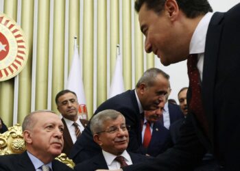 DEVA’dan ”Babacan AKP’ye dönecek” iddiasına cevap