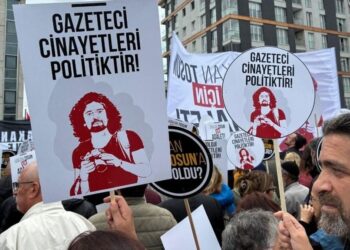 Öldürülen gazeteci Hakan Tosun son yolculuğuna uğurlandı