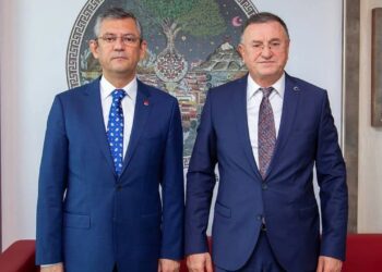 Özgür Özel hakkında suç duyurusunda bulundu