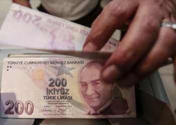 Bankaların takipteki alacak satışı rekorda: Toplam takipteki alacak bakiyesi yüzde 85,55 arttı