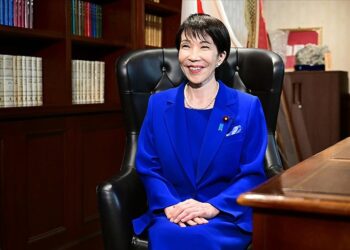 Japonya’da iktidar partisi lideri Takaiçi Sanae, ülkenin ilk kadın başbakanı seçildi