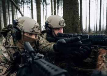 149 bin mektup gönderildi; Belçika’da 17 yaşındaki gençler gönüllü askerliğe çağrıldı