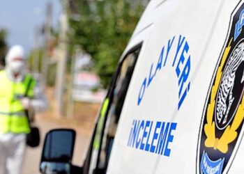 17 yaşındaki çocuk iş yerine silahla ateş açtı; 16 yaşındaki arkadaşı gözcülük yaptı