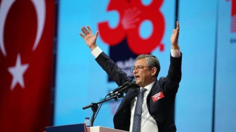 Aralarında Ekrem İmamoğlu’nun da bulunduğu 12 sanıklı CHP 38. Kurultayı’na ilişkin ceza davası ertelendi