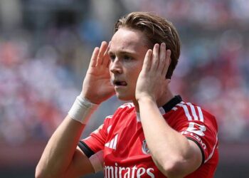 Mourinho’nun yıldızı Schjelderup’un başı dertte; reşit olmayan kişilerin cinsel videosunu paylaşmış