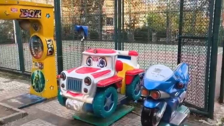 EMO, elektrik akımına kapılan çocukların bulunduğu parkta inceleme yaptı: Adlî delil olması gereken oyun aletleri belediye ekiplerince toplanmış