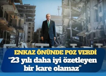 Erdoğan sergide enkaz önünde poz verdi: “23 yılı daha iyi özetleyen bir kare olamaz”