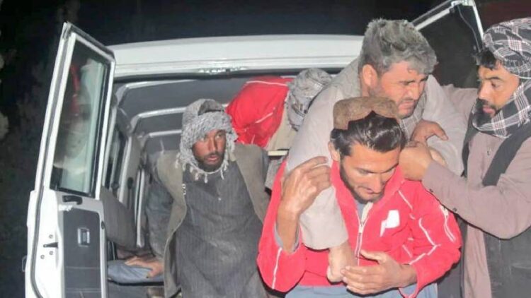 Afganistan’da 6,3 büyüklüğünde deprem