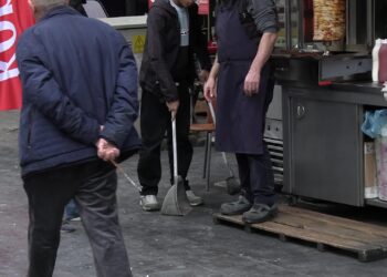 Gıda zehirlenmelerinde artış: “Şu an buzdağının görünmeyen yüzü var. Hastaneye sadece 10 vakadan biri gidiyor”