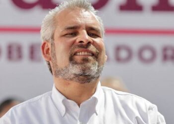 Meksika’da kartellerle mücadele çağrısı yapan belediye başkanı, Ölüler Günü kutlamasında öldürüldü