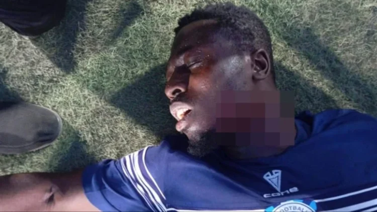 Nijerya’da dehşet: Taraftar futbolcunun boğazını kesti