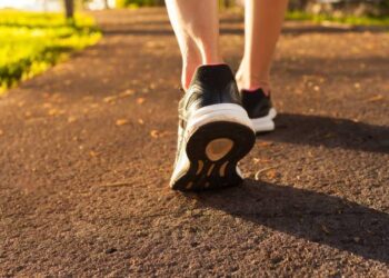 Vergiler üreticinin belini büktü: “Avrupa’da 100 dolar olan ayakkabı, vergiler nedeniyle Türkiye’de 170 dolara satılıyor”