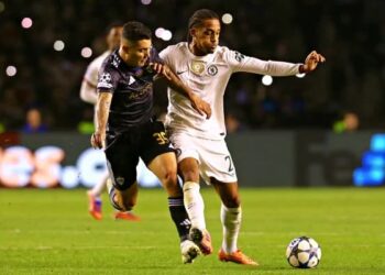 Chelsea, Karabağ ile 2-2 berabere kaldı