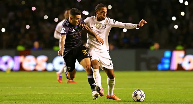 Chelsea, Karabağ ile 2-2 berabere kaldı