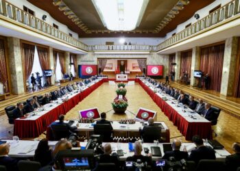 Süreç Komisyonu’nun yarınki toplantısı ertelendi