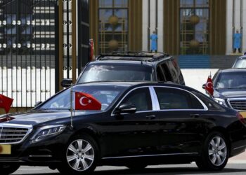 Kamuda tasarruf kağıt üstünde kaldı: Bütçeden taşıt alımına 5 milyar 321 milyon TL harcanırken satışlar 70 milyon TL oldu