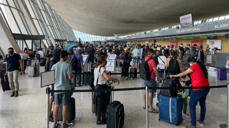 ABD yönetimi, seyahat yasağı bulunan ülkeler arasına Suriye ile Filistin’i de ekledi