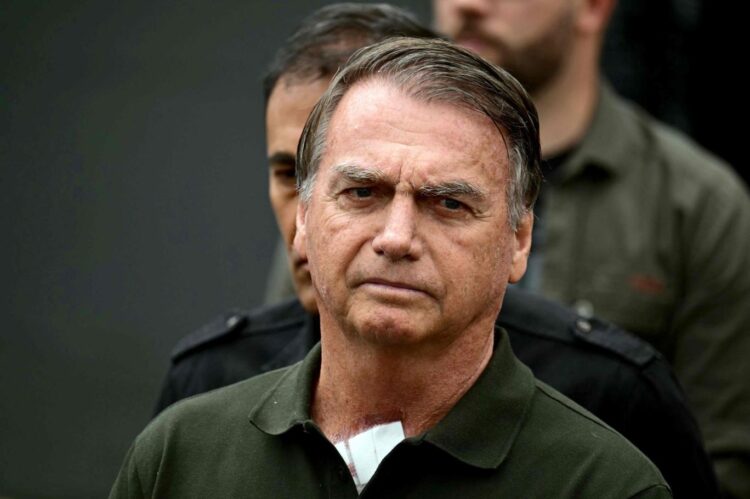 “9 aydır hıçkıran” Bolsonaro’ya müdahale edildi