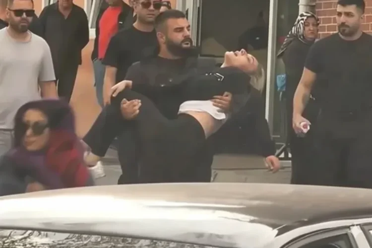 Cenazede herkes ah vah etmişti, meğer Oscarlık oynuyormuş