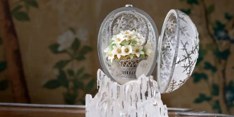 Dünyanın en pahalı yumurtası rekor fiyata satıldı