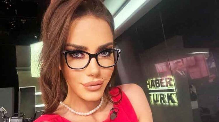 Ela Rümeysa Cebeci’nin eski hali şaşkına çeviriyor: ‘Bambaşka bir kadın’