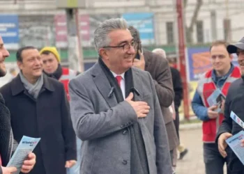 Tutuklu Bayrampaşa Belediye Başkanı CHP’li Hasan Mutlu: AKP’ye geçseydim tutuklanmazdım ancak dışarda tutsak olmaktansa içerde özgür olmayı yeğlerim