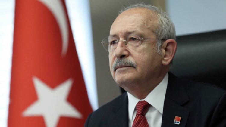 Kılıçdaroğlu: Kara propagandalarını en güvendikleri gazetecilerinden İsmail Bey ile konuşmak isterim ama cesaret göstereceklerini sanmıyorum