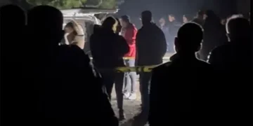 Mezarlıkta korkunç olay: 2 kişi araç içinde ölü bulundu