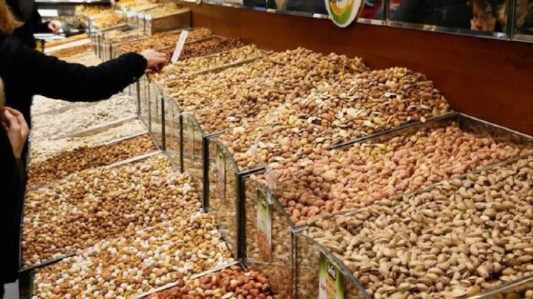 Onlarca bayisi olan kuruyemiş devi iflas etti