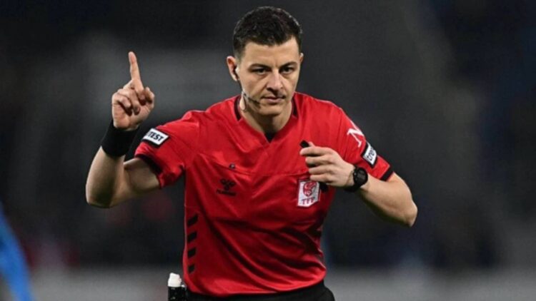 Penaltıdan sonra kaleciyle konuşan hakem Ozan Ergün’ün sözleri gündem oldu: VAR verdi, ben ne yapabilirim?