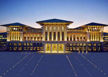 Saray, Diyanet ve İletişim Başkanlığı’nın bütçeleri belli oldu