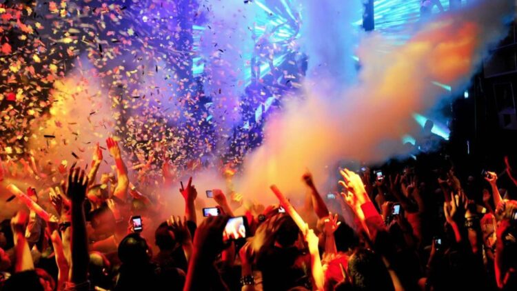 Uyuşturucu soruşturmasında ünlü mekânları kapatma kararı