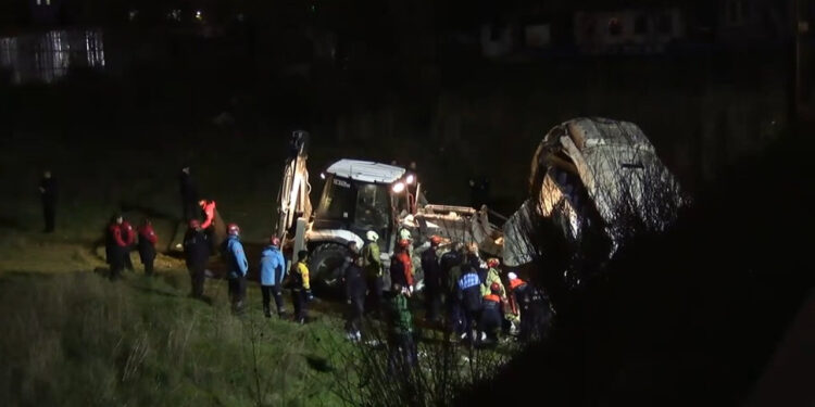 Esenyurt’ta servis minibüsü kazası: 5 ölü, 6 yaralı