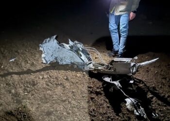 Ulaştırma bakanı düşen uçakta pilotların konuşmasını aktardı