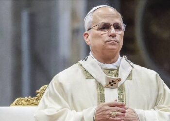 Papa: Savaş yeniden moda haline geldi, insan onuru yok oldu