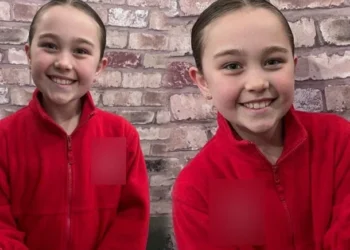 9 yaşındaki çocuk sahilde tesadüfen buldu: Dünyadan bile daha yaşlı çıktı