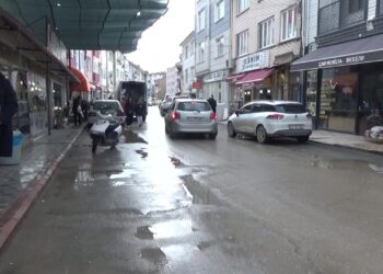 Bulgaristan’dan Edirne’ye ziyaret azaldı, esnaf şikâyetçi: Her hafta yaklaşık 70 otobüs gelirdi, şu an bir tane bile gelmiyor