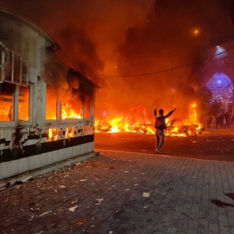 İran’da kaos derinleşiyor: Can kaybı 2 bin 500’ü aştı