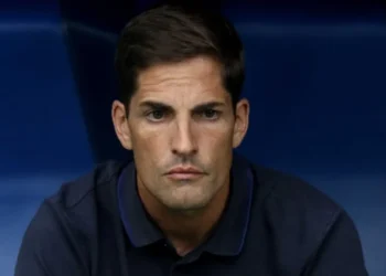 Oyuncularını 28 saat uyutmadı: Ünlü teknik adam yapay zeka yüzünden kovuldu