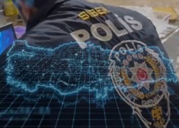 16 ilde “yasa dışı bahis, dolandırıcılık ve çocuk müstehcenliği” operasyonu: Yüzlerce kişi gözaltına alındı