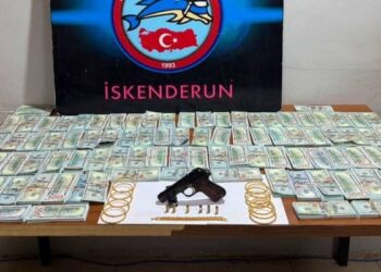 Hatay’da sahte 1 milyon dolara el kondu: Üç kişi tutuklandı