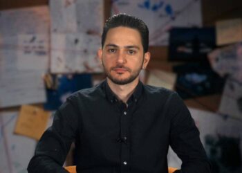 Gazeteci Furkan Karabay için ev hapsi kararı