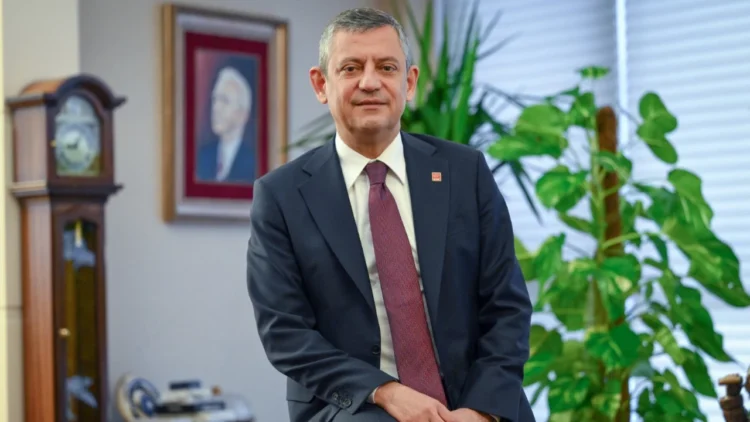 CHP lideri Özel: Tayyip Bey normalleşemez çünkü bunlar kavgadan besleniyor